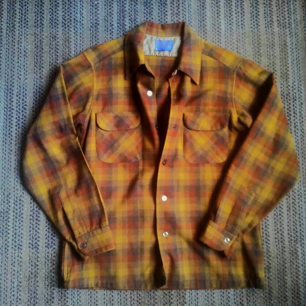 Pendleton Wool Flannel / Field Shirt Mens Size M Long Sleeve Orange Brown Plaid